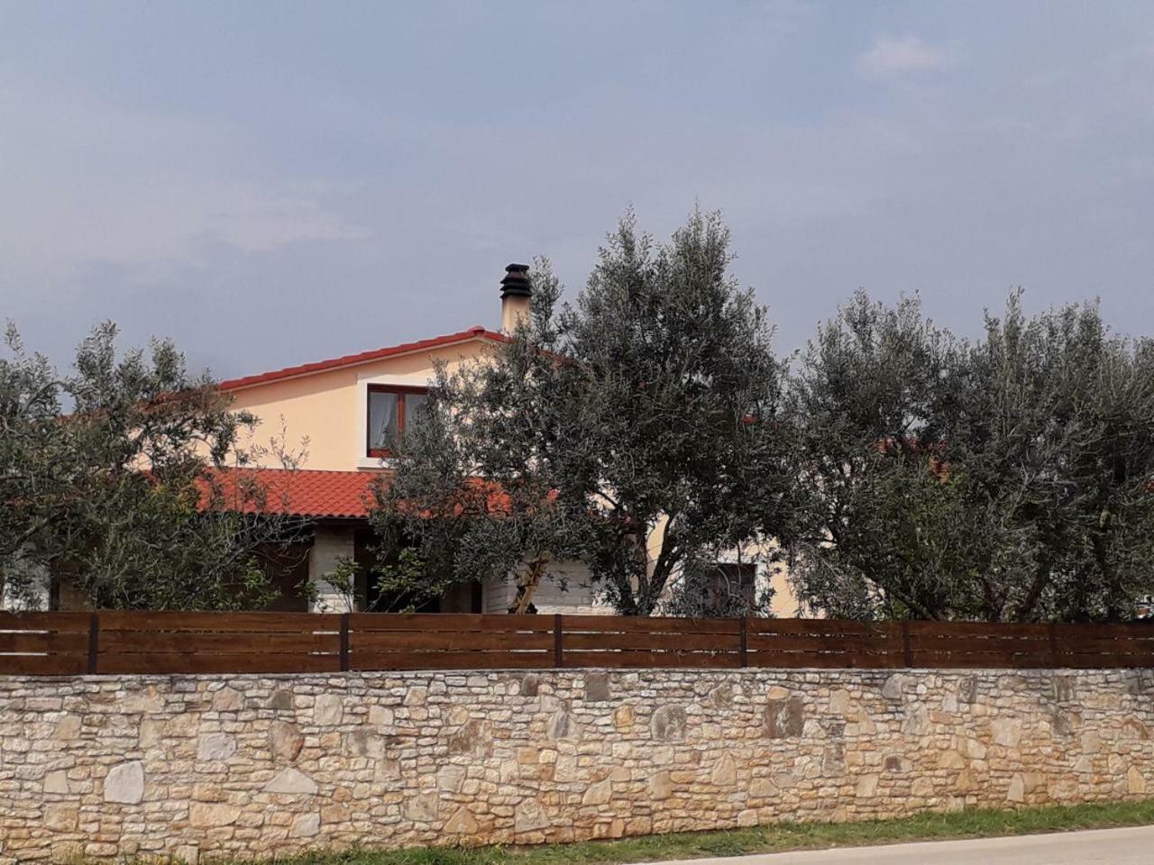 Apartman Ulika Medulin Exterior foto